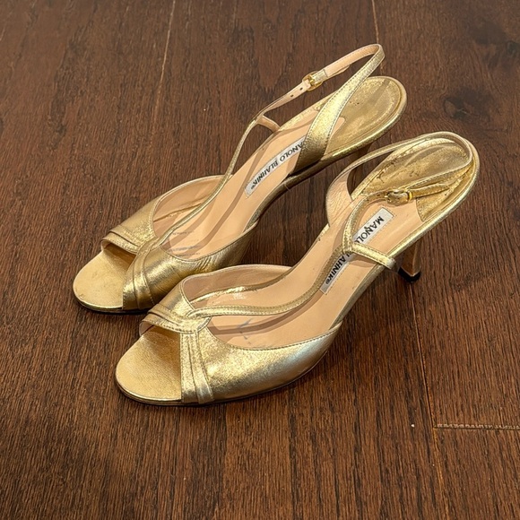 Manolo Blahnik Gold Dress Shoes Size 40.5/10.5